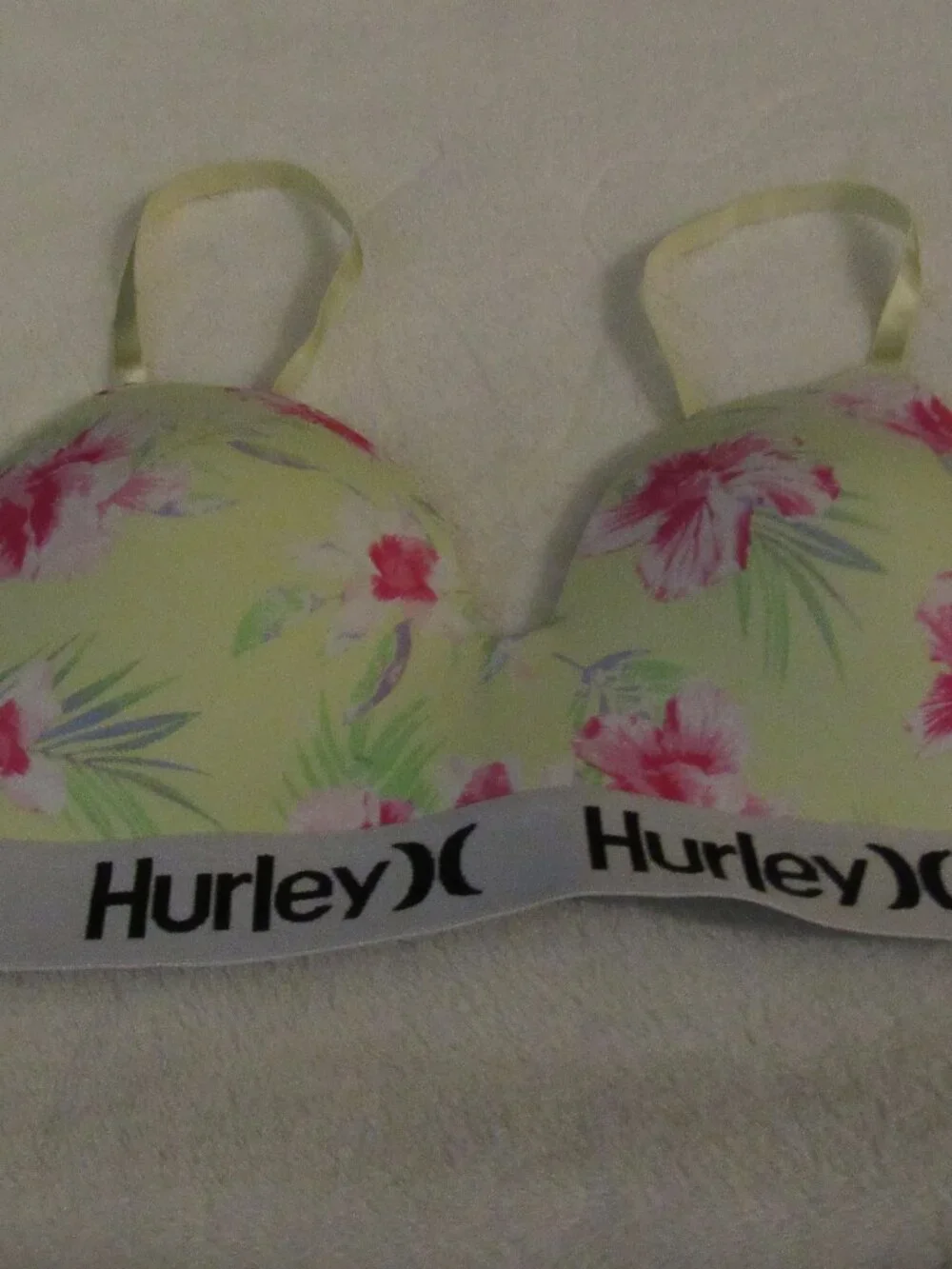 Hurley Wireless Floral Bra Size 36B USED
